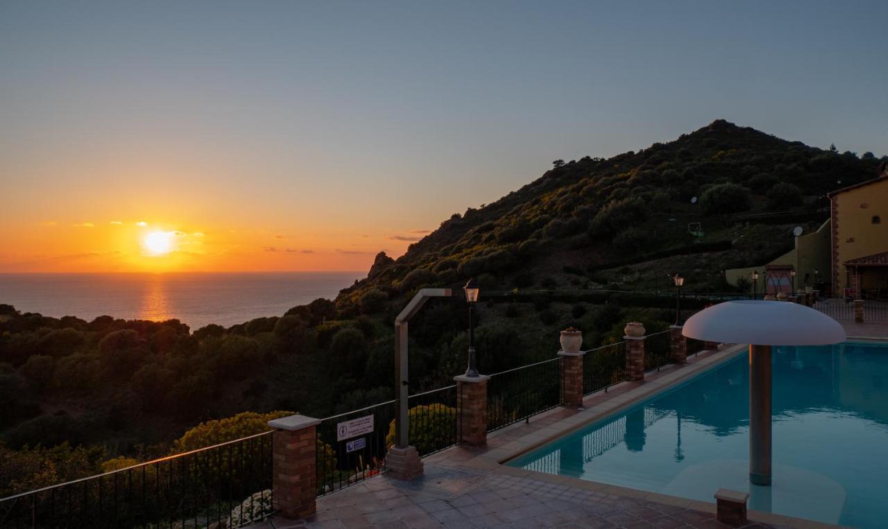 La Casa Del Mare Tanca Piras Villa Nebida Bagian luar foto